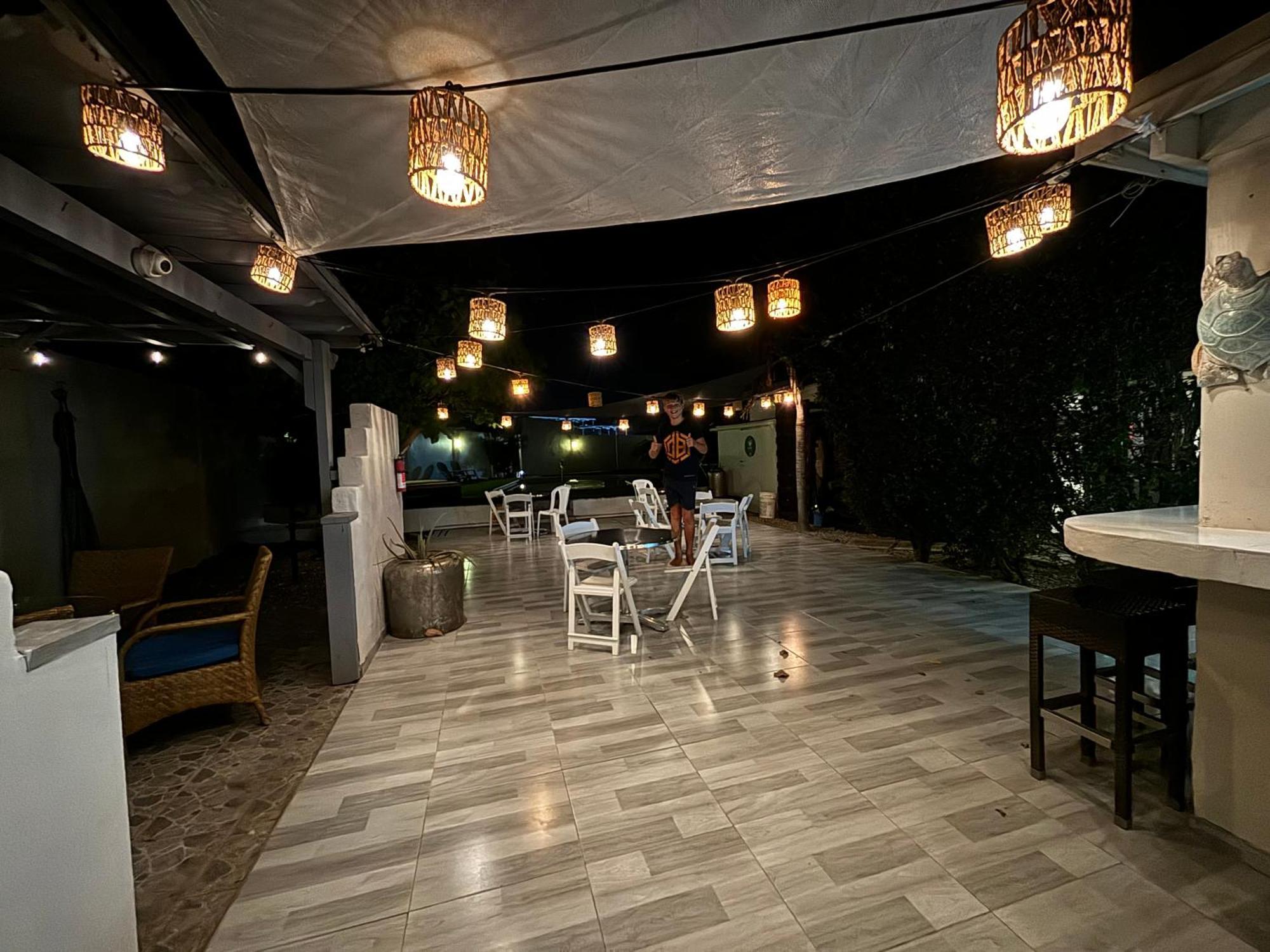 Aloe B&B Ораньестад Экстерьер фото